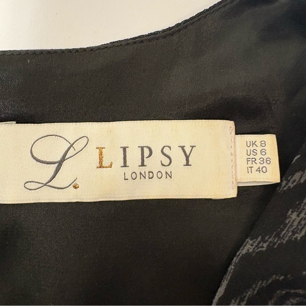 Lipsy Black sleeveless dress with zipper in the front, hooks, buttons, size 6 - Picture 6 of 10